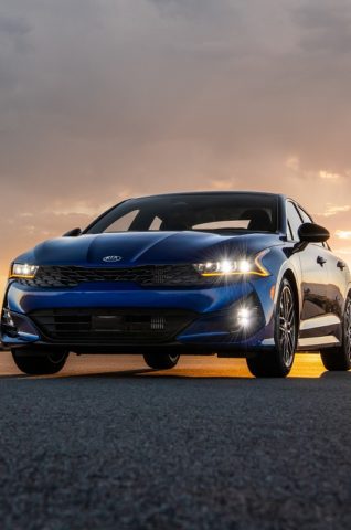 ပြည်တွင်းဈေးကွက်ကို စတင်ရောက်ရှိလာသည့် KIA ၏ All New K5 2021 နှင့်All New Sorento 2021