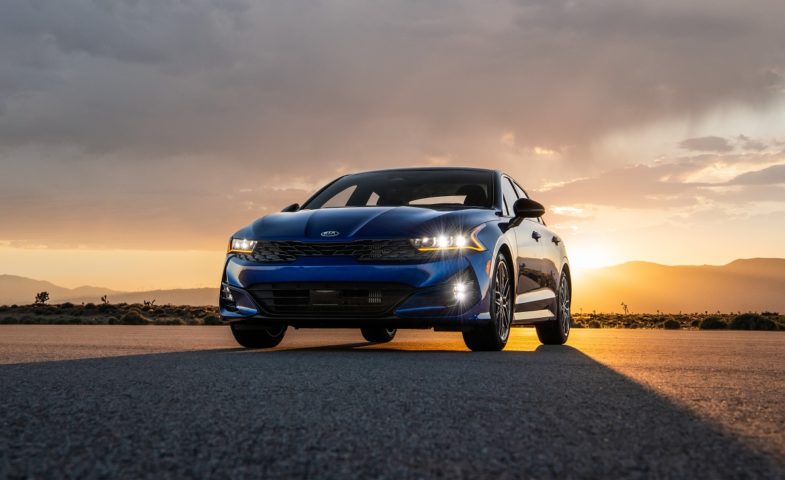 ပြည်တွင်းဈေးကွက်ကို စတင်ရောက်ရှိလာသည့် KIA ၏ All New K5 2021 နှင့်All New Sorento 2021